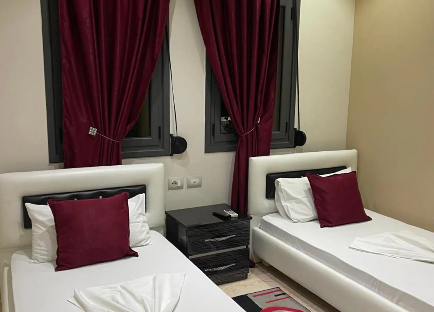 ***  Hotel Selfo Gjirokastër Albânia
