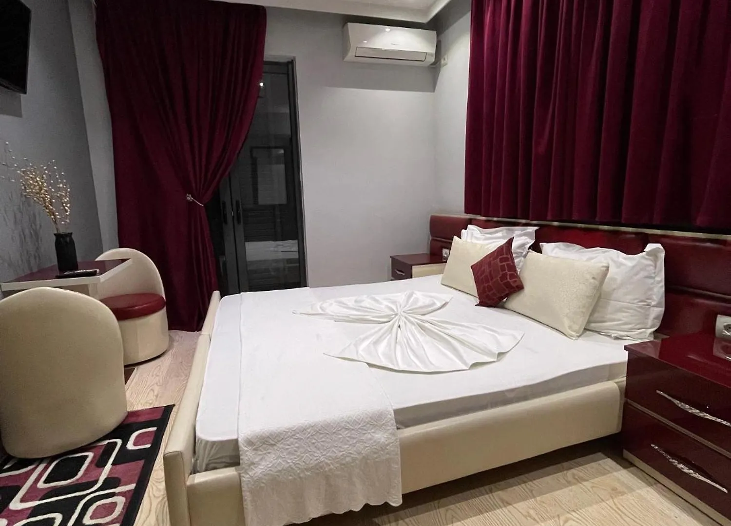 Hotel Selfo Gjirokastër Albânia